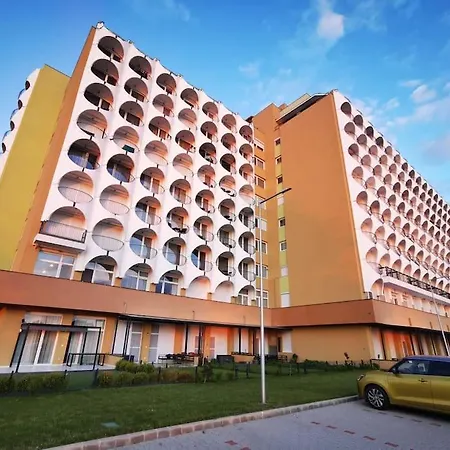 Apartment Silver Apartman - Waterfront With Lakeview
